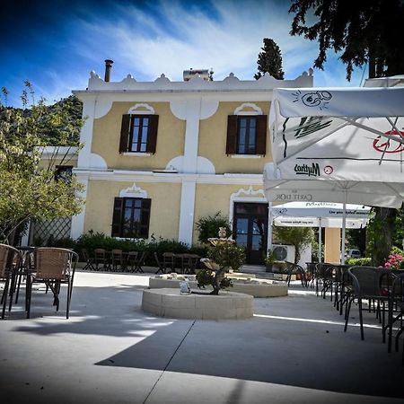 Nymph Otel Sálakos Dış mekan fotoğraf