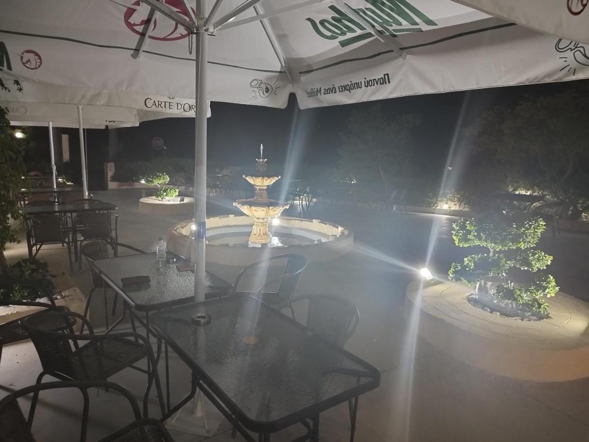 Nymph Otel Sálakos Dış mekan fotoğraf
