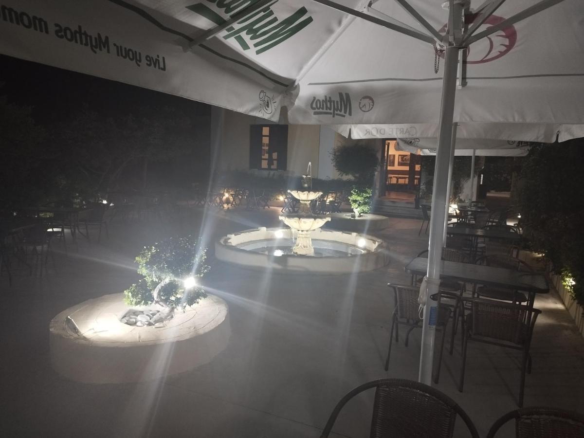 Nymph Otel Sálakos Dış mekan fotoğraf