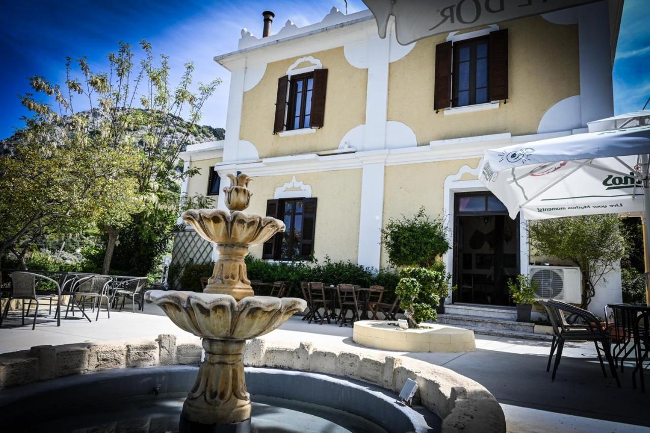 Nymph Otel Sálakos Dış mekan fotoğraf